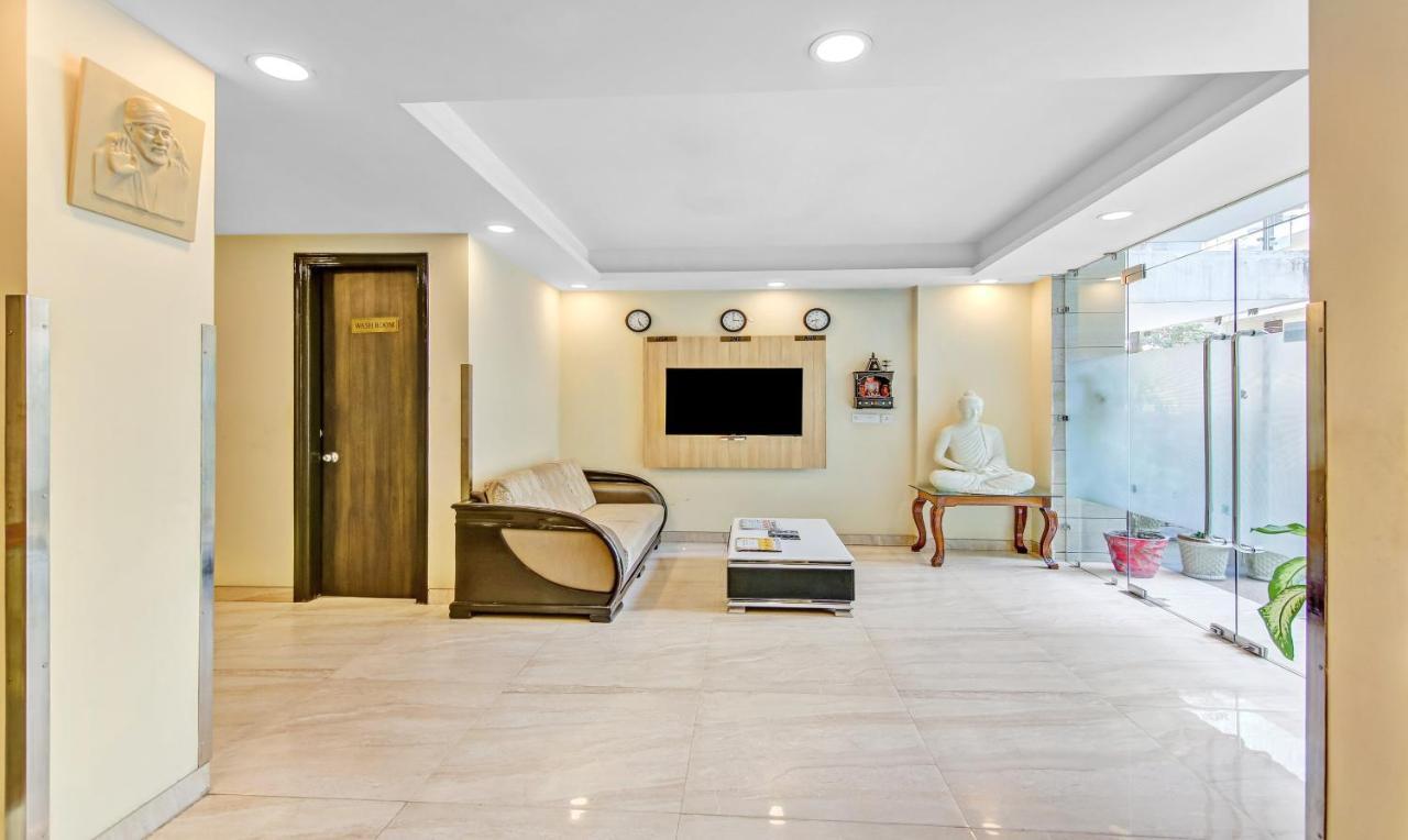 Treebo Sai Village Gold Souk - Sec 43 غورغاون المظهر الخارجي الصورة