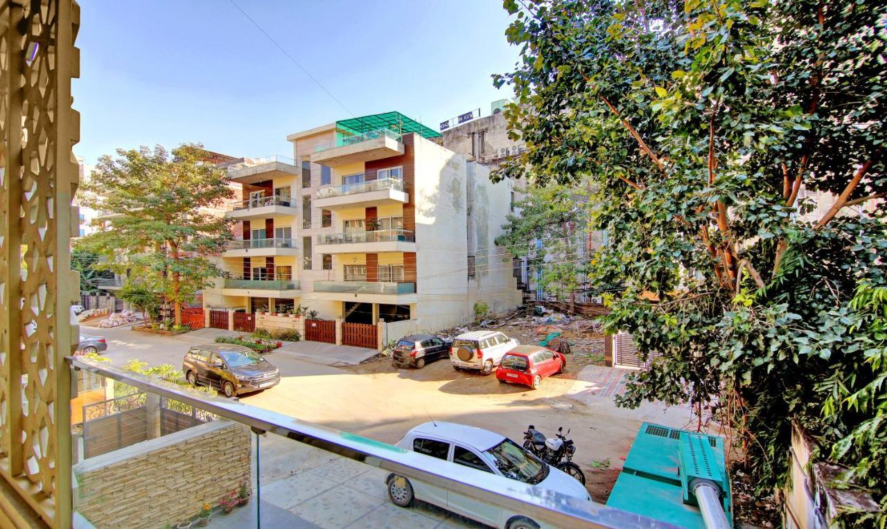 Treebo Sai Village Gold Souk - Sec 43 غورغاون المظهر الخارجي الصورة