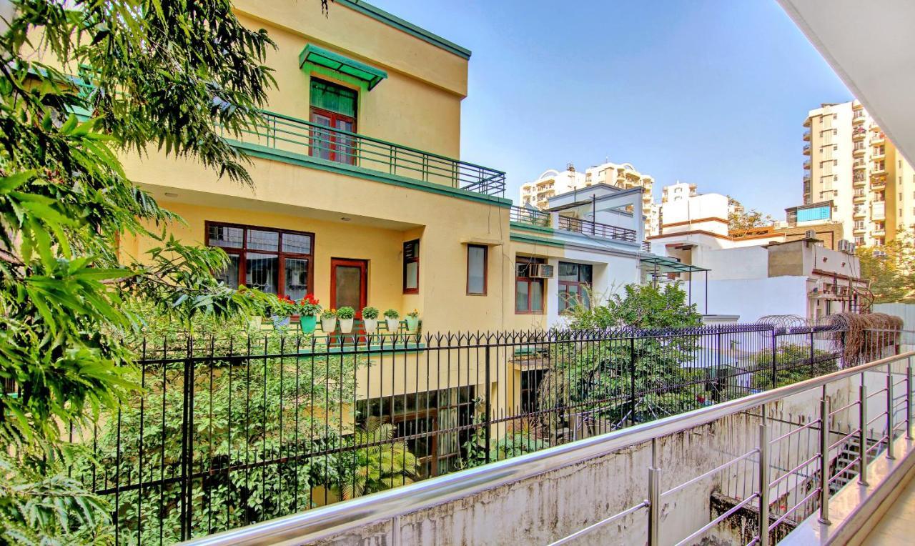 Treebo Sai Village Gold Souk - Sec 43 غورغاون المظهر الخارجي الصورة